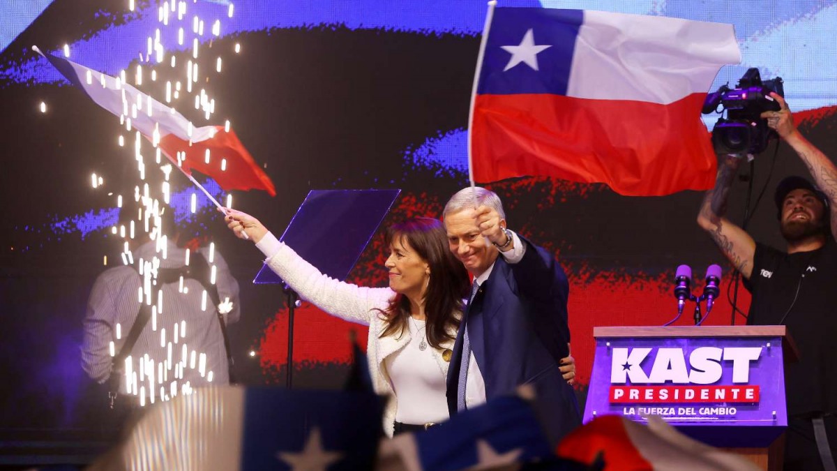 Vuelve la 'Primera Dama': Quién es Pía Adriasola, la esposa del Presidente Electo José Antonio Kast