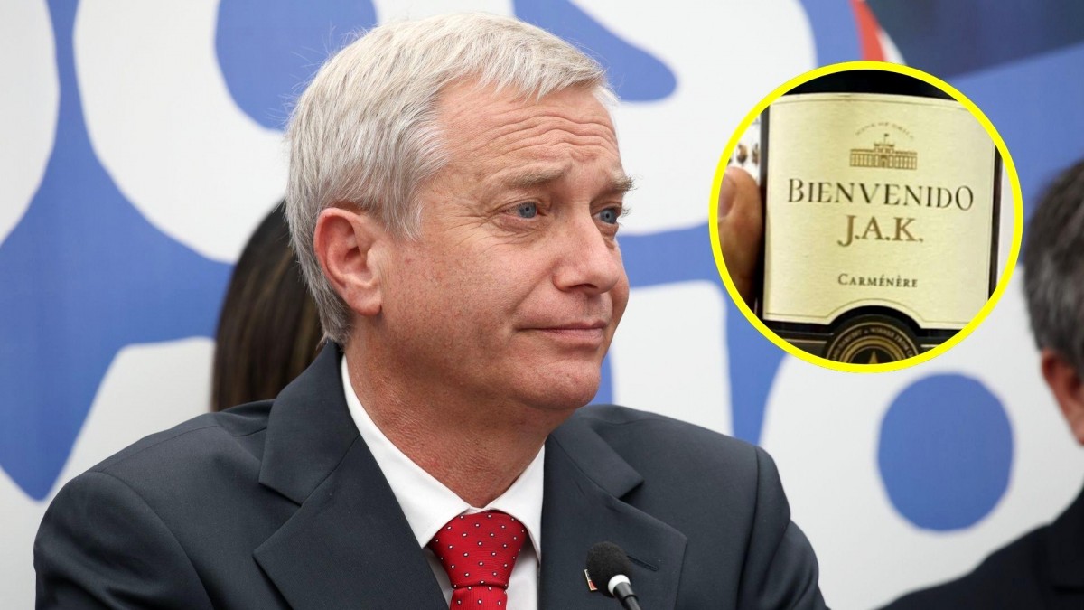 'Adiós Gabriel' y 'Bienvenido JAK': Registran ingreso de llamativos vinos al comando de José Antonio Kast