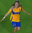 Lisbeth Ovalle, jugadora del Tigres, realizó un impresionante gol conocido como el escorpión en un partido contra el Guadalajara. La jugada se destacó por su técnica al golpear el balón con el borde externo de su pierna izquierda.