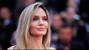 Angelina Jolie muestra por primera vez las huellas de su mastectomía preventiva: 'Comparto estas cicatrices con muchas mujeres'
