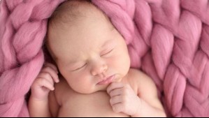 ¿Desde qué edad se puede viajar en avión con un bebé?