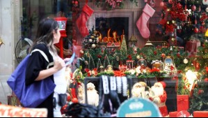 Cuidado en los cajeros y comprar acompañado: El llamado de los alcaldes ante robos en ferias y compras de Navidad