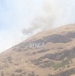 Un incendio forestal está afectando una ladera del cerro Renca durante la tarde de este viernes, en la Región Metropolitana. Revisa más detalles en la siguiente nota.