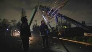 Cuatro comunas de la RM tendrán cortes de luz este sábado: Sectores afectados estarán hasta seis horas sin suministro