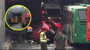 Madre y dos de sus hijos mueren tras chocar con una micro en Lo Espejo: Una tercera menor se encuentra internada en un hospital