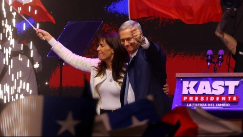 Primera Cadem tras las elecciones: 55% de los encuestados cree que a Chile le irá 'muy bien o bien' con el Gobierno de Kast