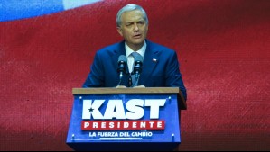 Desde reuniones en La Moneda hasta un viaje a Argentina: Los primeros siete días de José Antonio Kast como Presidente Electo