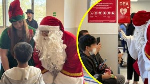 El 'viejito', los duendes y el Grinch: Hospital de Antofagasta recibe a personajes navideños y transforma sus dependencias