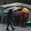 La tarde de este jueves la Dirección Meteorológica de Chile (DMC) emitió un aviso por precipitaciones normales a moderadas para zonas de dos regiones del país. ¡Revisa las zonas afectadas!