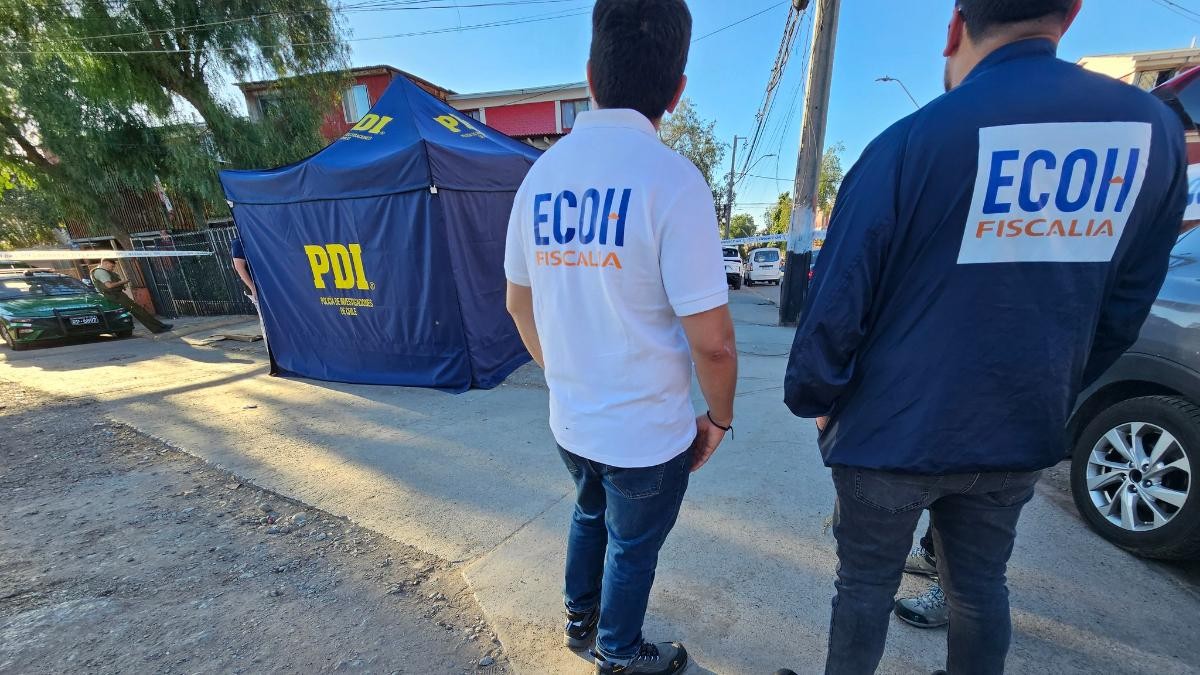 'Al menos tiene siete impactos': Hombre es asesinado en plena vía pública del 'Barrio Chino' de Lo Espejo