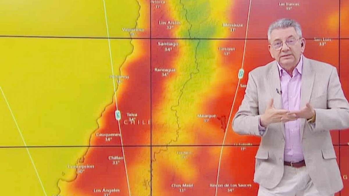 Ola de calor nocturna: Jaime Leyton advierte hasta 28°C en Santiago durante las noches