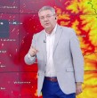 Jaime Leyton, meteorólogo de Mega, advirtió que las altas temperaturas que afectan a la zona central del país se extenderán hacia el sur durante los próximos días.