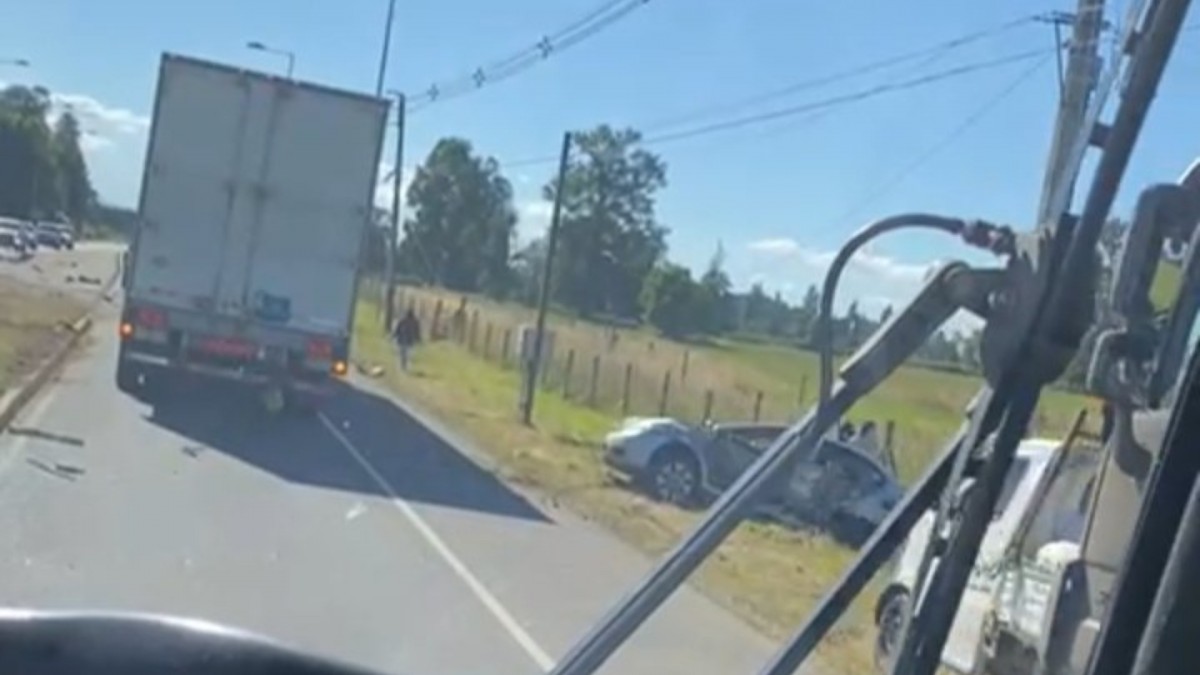 Un muerto y cuatro heridos deja fatal accidente en plena carretera en la región de Los Lagos