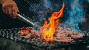 ¿Asado para Año Nuevo? Así es como puedes limpiar la parrilla de forma efectiva