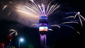 Año Nuevo 2026: Ingreso de personas impidió el segundo show de drones en la Torre Entel