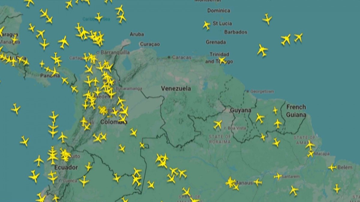 Estados Unidos levanta restricciones en espacio aéreo de Venezuela