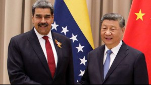 China insta a EEUU a 'liberar inmediatamente' a Maduro