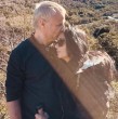 Felipe Kast y Pamela Díaz celebraron Año Nuevo juntos y compartieron fotos que confirman su romance. El senador respondió mensajes de cariño en redes sociales tras un año clave en su vida.