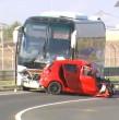 Un fatal accidente de tránsito se produjo la tarde de este martes en la comuna de Pudahuel, Región Metropolitana, luego que el conductor de un vehículo falleciera tras chocar contra un bus de pasajeros.