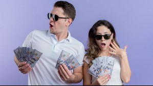 Riqueza vs. Estatus: Por qué los verdaderos millonarios evitan mostrar su dinero (y por qué tú deberías imitarlos)