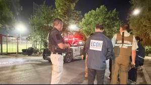 Salía de ver un partido de fútbol: Asesinan a hombre a metros de una cancha en Cerrillos