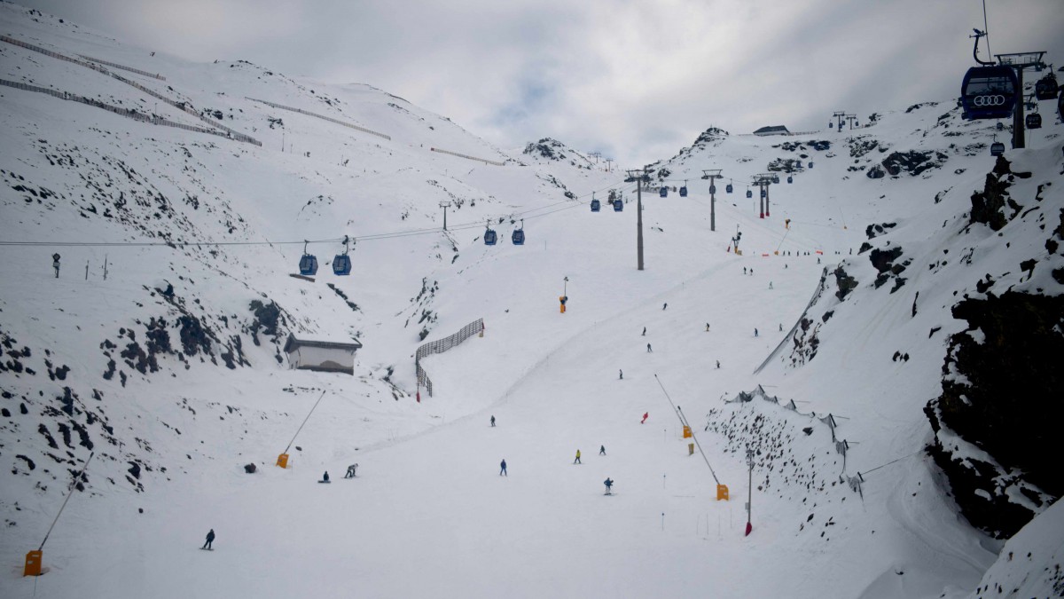 Ocho personas fallecidas dejan dos avalanchas en Austria