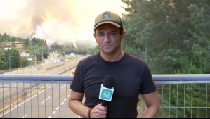 Gonzalo Ramírez muestra focos de incendios en los alrededores de población cerca de Concepción