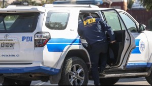 Mujer es amarrada y encerrada en el baño en medio de violento turbazo en su casa en Maipú