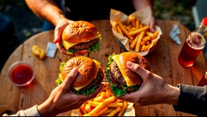 A pesar de sus intentos por evitar la situación: Holding detrás de cadenas de comida rápida se declara en quiebra