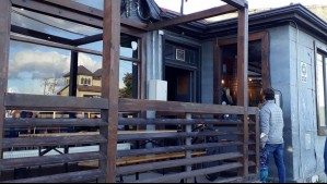 Tradicional bar sufre un millonario robo: Rompieron sus vidrios y se llevaron su caja fuerte