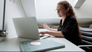 Bono al Trabajo de la Mujer se paga el viernes: ¿Cómo postular y qué requisitos debes cumplir?