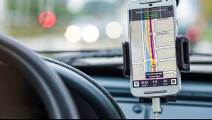 Ley No Chat: ¿Se permite utilizar aplicaciones de georreferenciación mientras manejas?