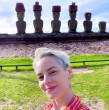 Isa Fernández presentó a su nueva polola y compartió una serie de fotografías junto a ella en un viaje a Rapa Nui. Le dedicó un especial mensaje de amor a Isidora, en el que da a entender que...
