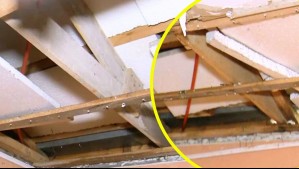 Casa quedó inhabitable: Intensas precipitaciones hicieron colapsar techo de vivienda en Maipú