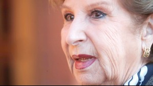 Exprimera dama Marta Larraechea es ingresada de urgencia al Hospital de San Antonio