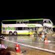 Conoce detalles sobre el fatal choque que se registró en horas de la madrugada de este miércoles en La Araucanía. Un bus chocó con un camión, lo que provocó la muerte de dos personas.
