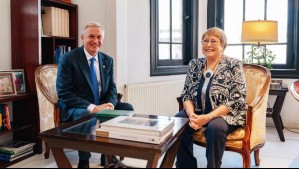 Cadem: 49% sostiene que José Antonio Kast debe mantener la candidatura de Michelle Bachelet a la ONU