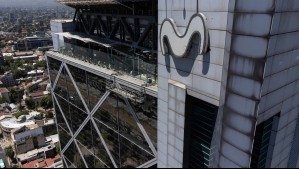 Telefónica dice adiós a Chile: Millicom y NJJ se adjudican la empresa de telecomunicaciones