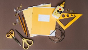 Para pagar menos: Así funciona el comparador de útiles y uniformes escolares