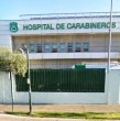 Una emergencia química se registró la madrugada de este jueves en el Hospital de Carabineros, luego que una sustancia se derramara al interior de su laboratorio. El hecho motivó un operativo de Bomberos y no dejó personas lesionadas.