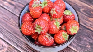 La forma correcta para guardar frutillas y que duren más en el refrigerador