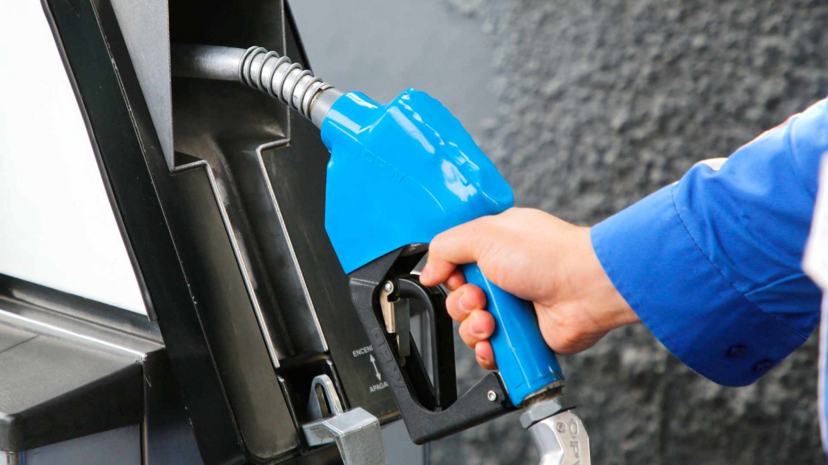 ¿Dónde hay bencina gratis este sábado?: Revisa la estación de servicio que regalará combustible por una hora