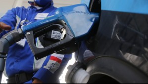 Bencina gratis este domingo: Conoce los horarios para canjear una recarga de hasta $120.000