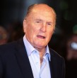 El actor estadounidense Robert Duvall falleció el pasado domingo a los 95 años, según comunicó su esposa Luciana Duvall en redes sociales. Era reconocido por interpretar a Tom Hagen en la saga de El Padrino.