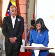 Venezuela aprobó una ley de amnistía impulsada por Delcy Rodríguez que podría liberar a presos políticos. La oposición criticó exclusiones y el alcance del proyecto. Revisa los detalles.