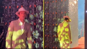 Lo captaron bailando antes de salir: Así fueron los segundos previos de Chapu Puelles en la alfombra roja de la Gala de Viña