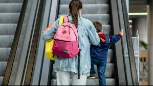 Estos son los documentos para salir de Chile con un menor de edad