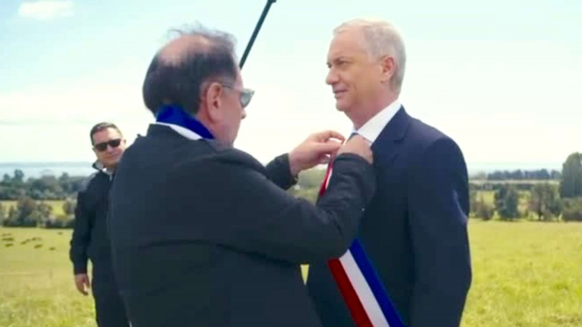 Video muestra cómo se realizó la fotografía oficial del Presidente Electo José Antonio Kast