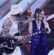 Si te la perdiste o quieres volver a verla, la presentación completa está disponible en Mega Go, la plataforma de streaming del canal, donde puedes disfrutarla cuando quieras y todas las veces que quieras.