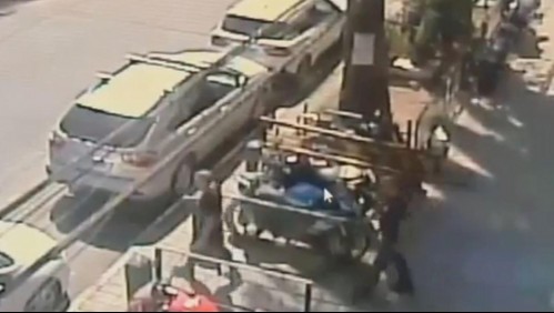 Video muestra el momento exacto en que los reos 'Indio Juan' y 'Pelao' se fugan desde la ex Penitenciaría de Santiago